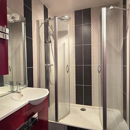 Le Refuge Apartment *